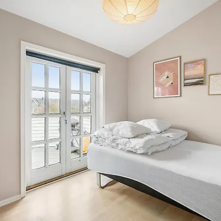 Сasa de vacaciones In With Kitchen *